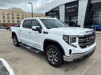Used 2024 GMC Sierra 1500 SLT w/ SLT Premium Plus Package