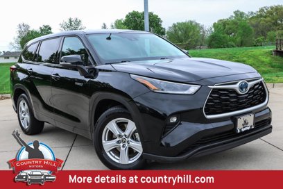 Used 2021 Toyota Highlander LE
