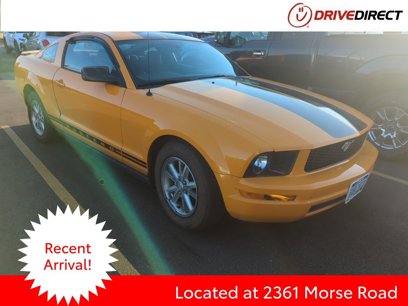 Used 2007 Ford Mustang Deluxe