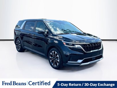 Used 2024 Kia Carnival EX