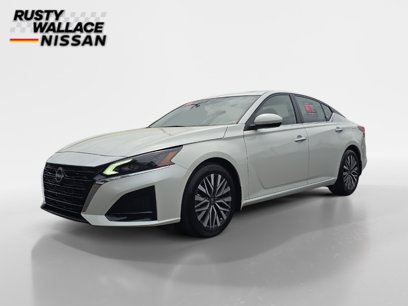 Certified 2023 Nissan Altima 2.5 SV w/ SV Premium Package