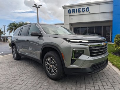 New 2025 Chevrolet Traverse LT