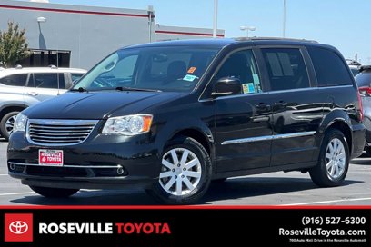 Used 2016 Chrysler Town & Country Touring