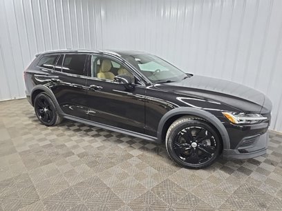 Used 2020 Volvo V60 T5 Cross Country w/ Protection Package Premier