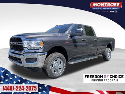 New 2024 RAM 2500 Tradesman w/ Chrome Appearance Group
