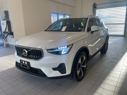 Used 2025 Volvo XC40 B5 Core w/ Protection Package Premier
