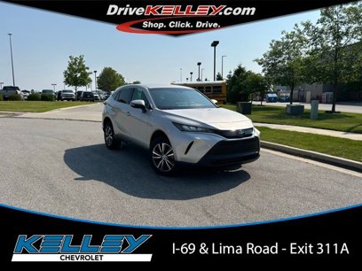 Used 2021 Toyota Venza LE w/ Carpet Mat Package (TMS)