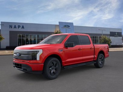 New 2024 Ford F150 Lightning 4x4 SuperCrew