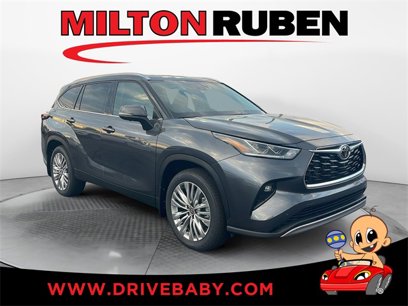 New 2025 Toyota Highlander Platinum