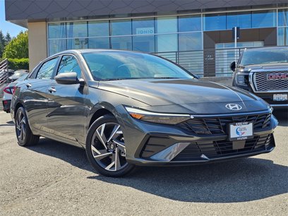 New 2025 Hyundai Elantra Limited