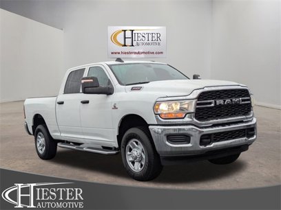 New 2024 RAM 3500 Tradesman w/ Chrome Appearance Group