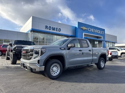 New 2025 GMC Sierra 1500 Pro w/ Pro Value Package