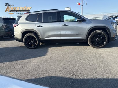 New 2025 GMC Acadia Elevation w/ Elevation Premium Package