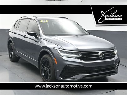 Used 2022 Volkswagen Tiguan SE R-Line