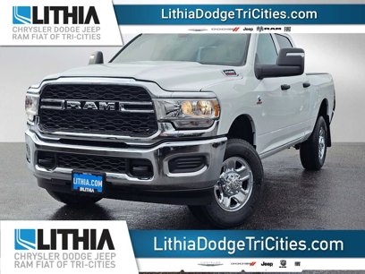 New 2024 RAM 2500 Tradesman w/ Chrome Appearance Group