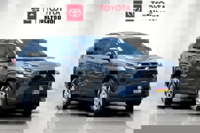 New 2025 Toyota RAV4 LE