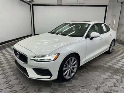 Used 2019 Volvo S60 T5 Momentum w/ Premium Package