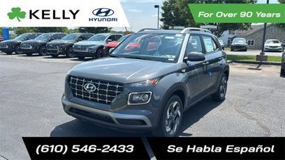 New 2025 Hyundai Venue SEL