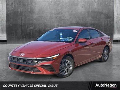 New 2024 Hyundai Elantra SEL