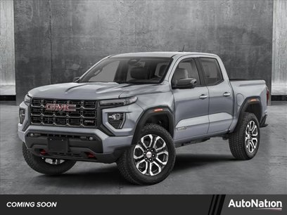 New 2025 GMC Canyon AT4 w/ Off-Road Front Bumper Package
