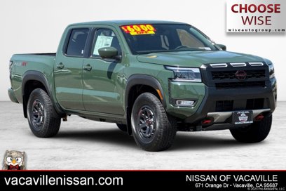 New 2025 Nissan Frontier PRO-4X w/ Pro Premium Package