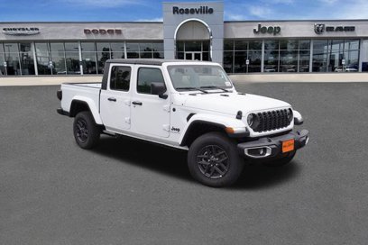 New 2024 Jeep Gladiator Sport
