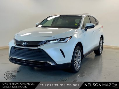 Used 2022 Toyota Venza XLE