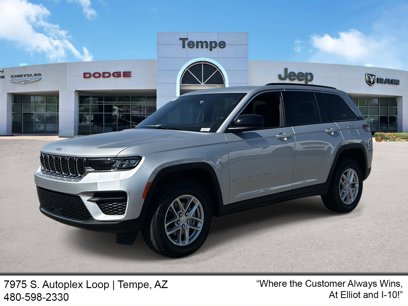 New 2025 Jeep Grand Cherokee Laredo X w/ Trailer Tow Package