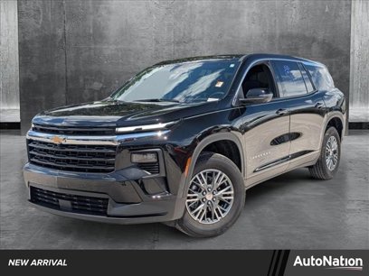 Used 2024 Chevrolet Traverse LS