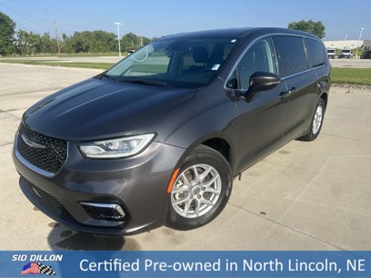 Used 2023 Chrysler Pacifica Touring-L