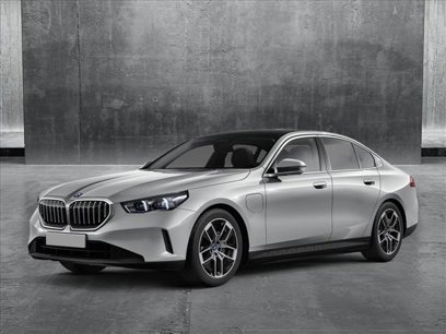 New 2026 BMW 550e xDrive w/ Executive Package
