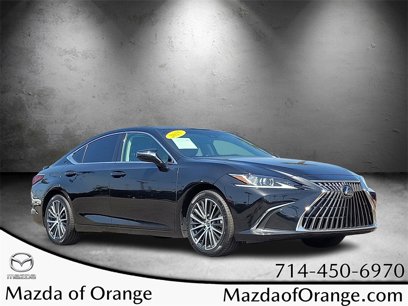 Used 2025 Lexus ES 300h w/ Premium Package