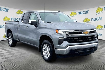 New 2025 Chevrolet Silverado 1500 LT