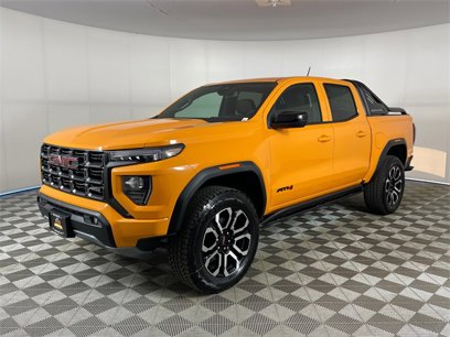 New 2025 GMC Canyon AT4 w/ Nightfall Edition
