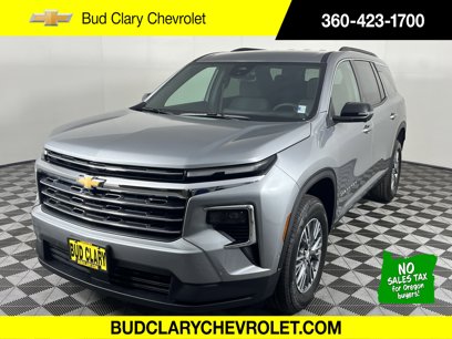 New 2025 Chevrolet Traverse LT w/ Enhanced Driving Package