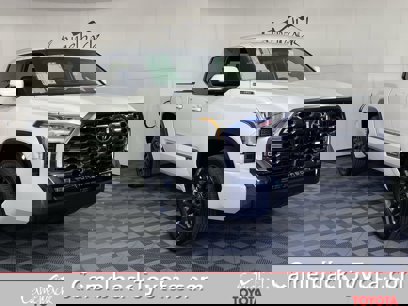 New 2025 Toyota Tundra Platinum
