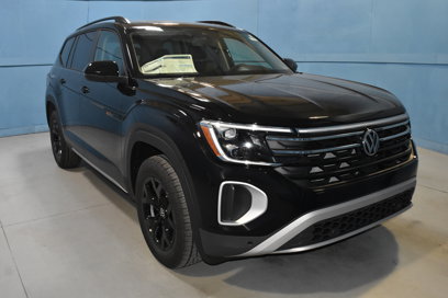 New 2025 Volkswagen Atlas Peak Edition SE