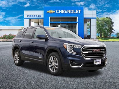 Used 2022 GMC Terrain SLT w/ Tech Package