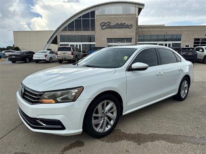 Used 2018 Volkswagen Passat 2.0T SE