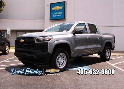 New 2025 Chevrolet Colorado W/T w/ Advanced Trailering Package