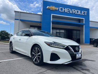 Used 2023 Nissan Maxima SV w/ Floor Mat Group