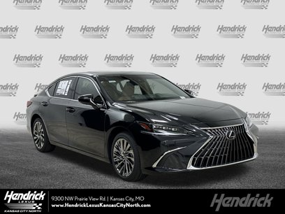 New 2025 Lexus ES 300h Ultra Luxury