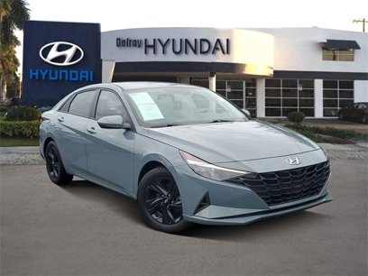 Certified 2023 Hyundai Elantra Blue