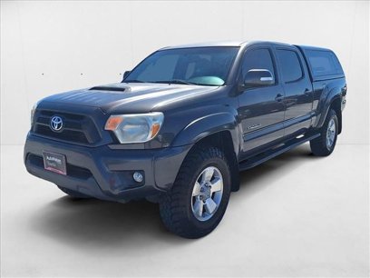 New 2025 Toyota Tacoma SR5