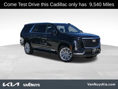 Used 2025 Cadillac Escalade ESV Premium Luxury