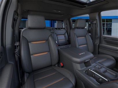 New 2025 GMC Sierra 2500 AT4 w/ AT4 Premium Plus Package