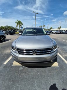 Used 2021 Volkswagen Tiguan SE w/ Panoramic Sunroof Package