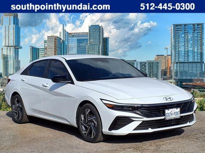 New 2025 Hyundai Elantra SEL