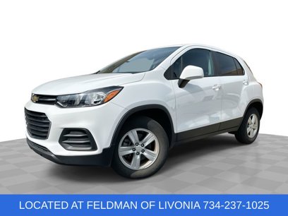 Used 2022 Chevrolet Trax LS w/ Tint and Cruise Package