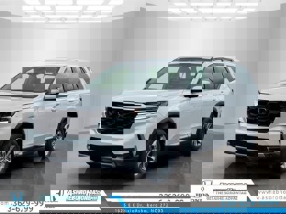 New 2025 Honda Pilot EX-L